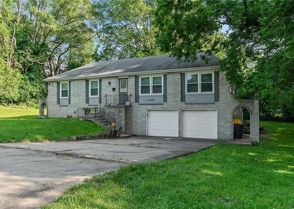 11827 E 50th Ter, Kansas City, MO 64133 | Zillow