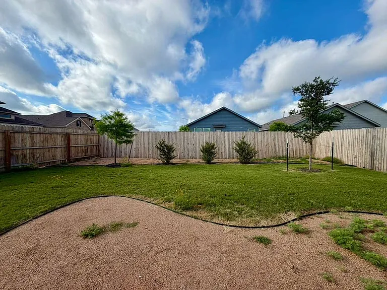 1402 Bertha Br — Photo 16