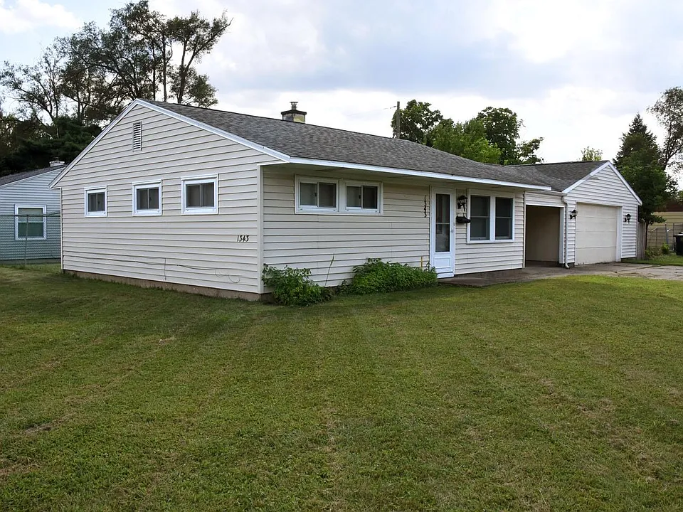 1343 Beutter Ln