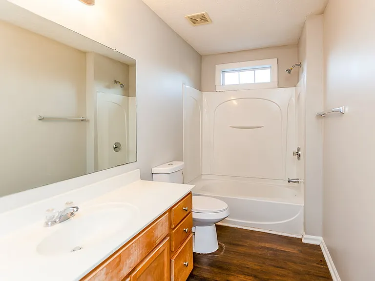320 Arrowhead Dr — Photo 12