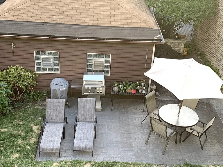 4838 N Claremont Ave #2 — Photo 11