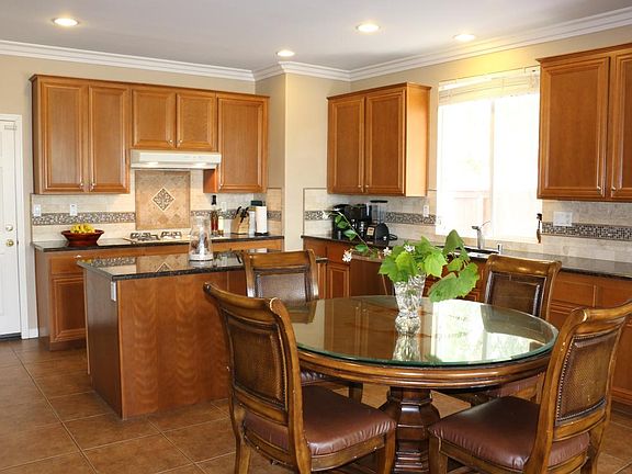 3rd image of 13110 Sierra Mesa Ct