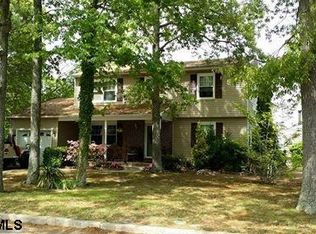 18 Carann Ln, Egg Harbor Township, NJ 08234