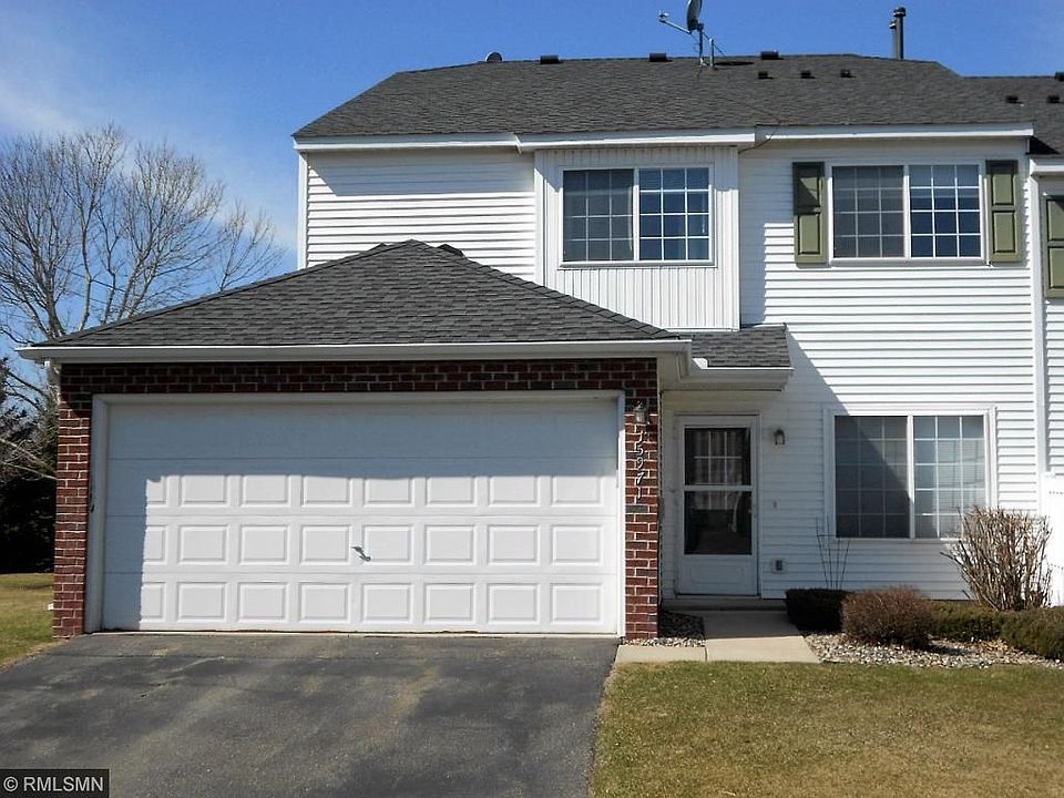1st image of 15971 Firtree Dr