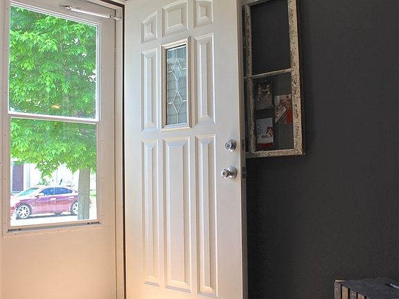 2nd image of 2744 Priest Dr