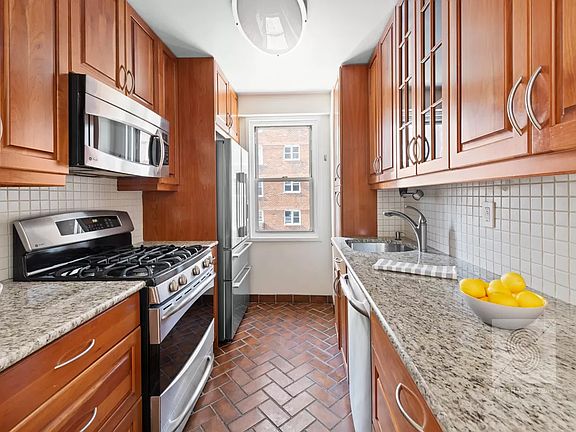 2nd image of 175 E 74th St APT 7C