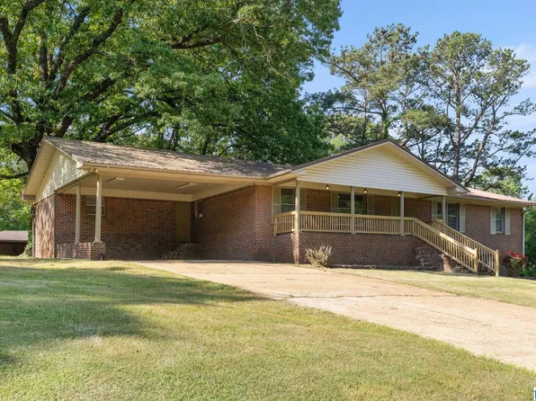 1310 Grimes Cir, Bessemer, AL 35020