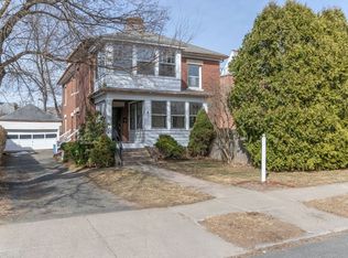 151 Allyn St, Holyoke, MA 01040