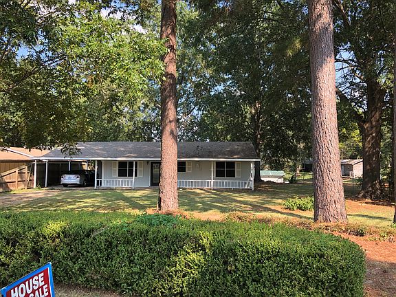 2nd image of 22085 Big Oak Dr