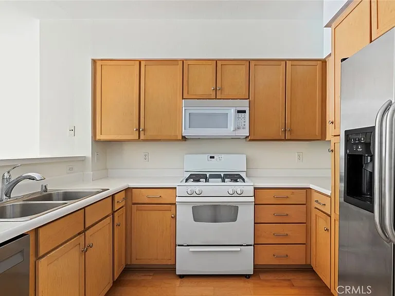 6400 Crescent Park E #111 — Photo 4