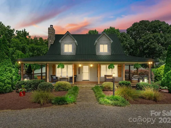 1363 John Cline Ct, Lincolnton, NC 28092