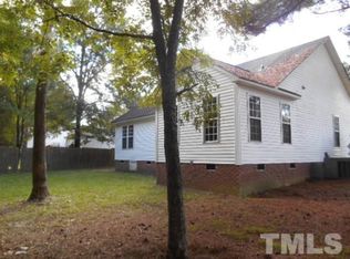 109 Creekside Dr, Four Oaks, NC 27524