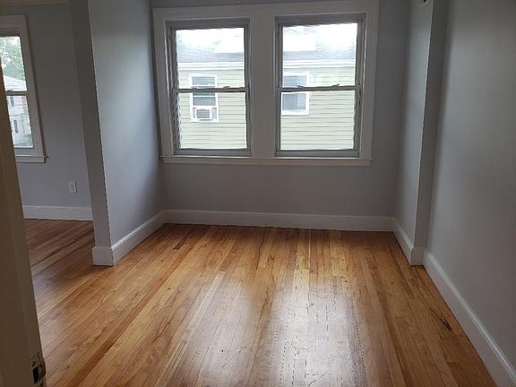 5th image of 101 Faraday St Floor 2