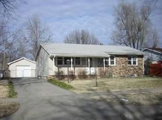 2422 W Southgate St, Wichita, KS 67217