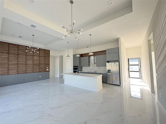 5th image of 23356 ROSEWOOD AVENUE
