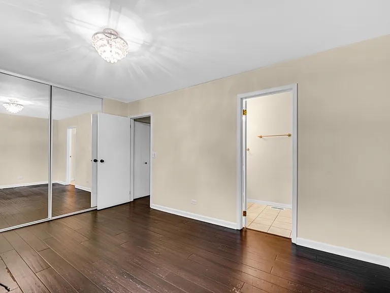 1745 Bucknell Ct — Photo 9