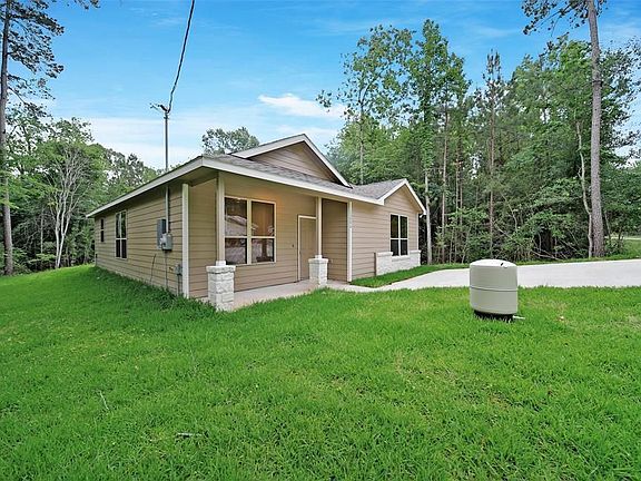 2nd image of 13946 Valley Dr