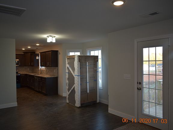 5th image of 65 Chestnut Hl Lot 65