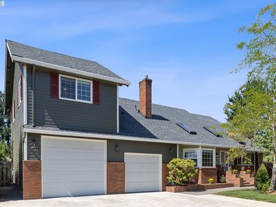 921 SE 168th Ave, Portland, OR, 97233