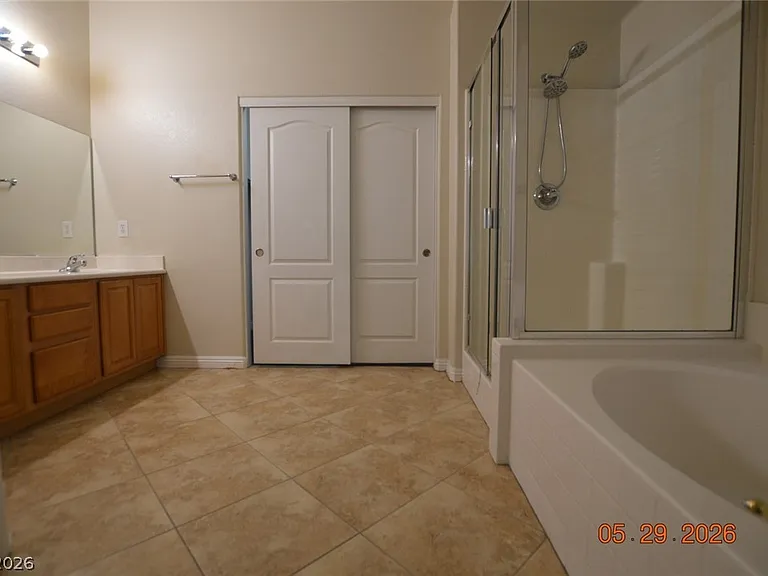 8398 Hollywood Hills Ave — Photo 9