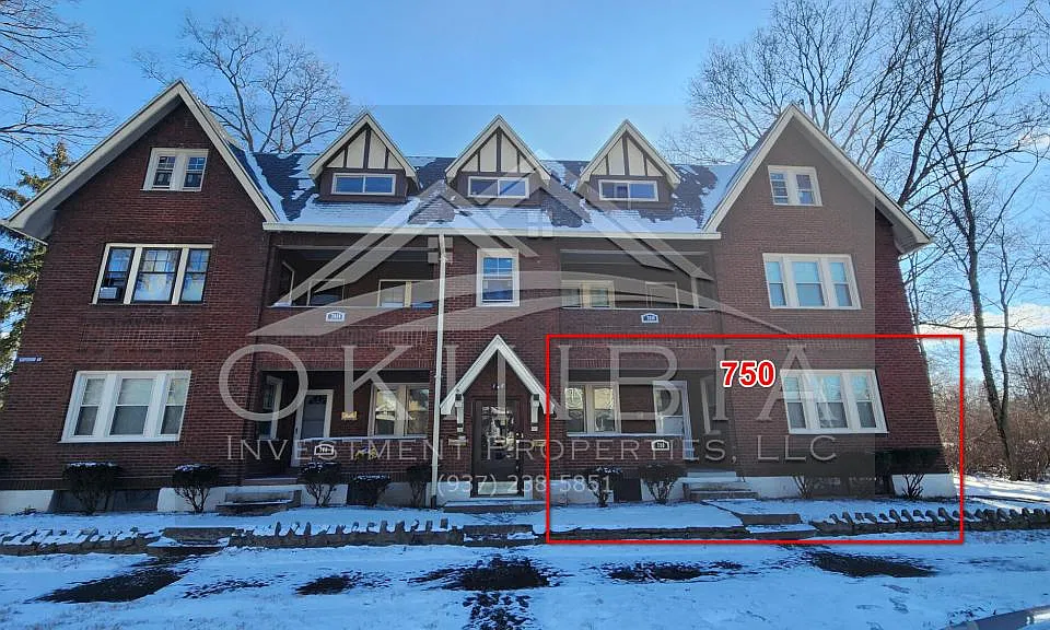 750 Superior Ave