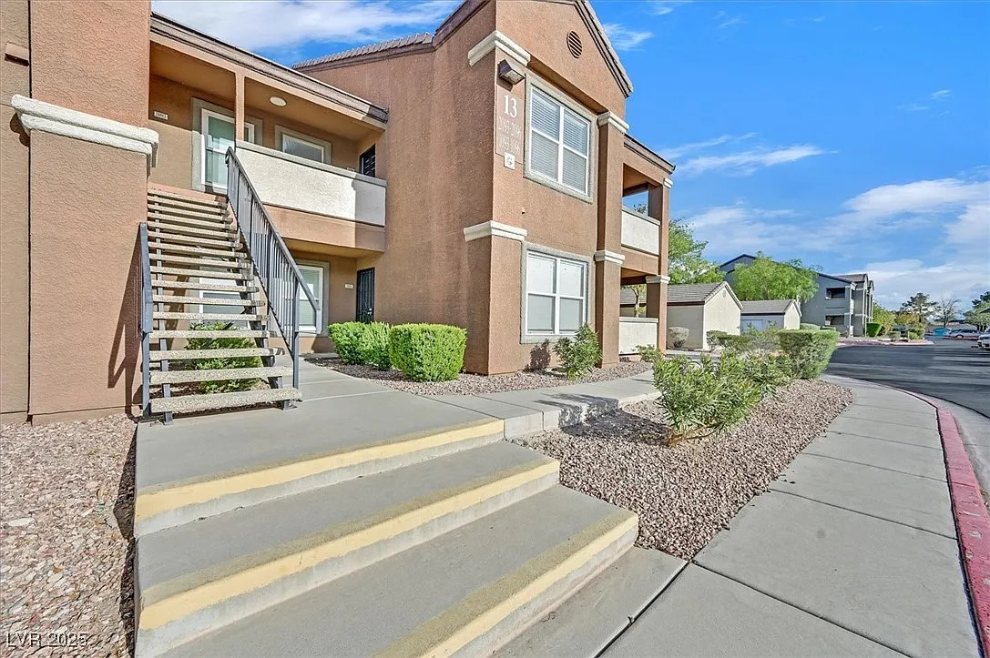 Building Photo - 555 E Silverado Ranch Blvd #2094