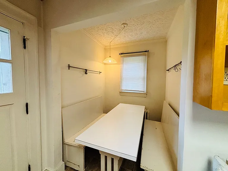 606 Preston Ave — Photo 8