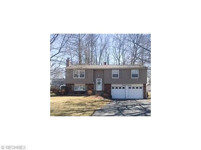 2249 Woodland Trace St photo 1