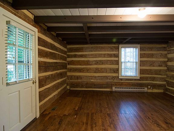 5th image of 505 Holt Ln