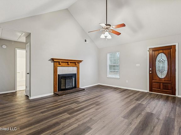 5th image of 5841 Shannon Dr