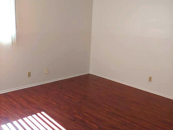 4th image of 1520 New Ave APT D