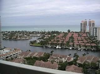 1st image of 19500 Turnberry Way APT 21E