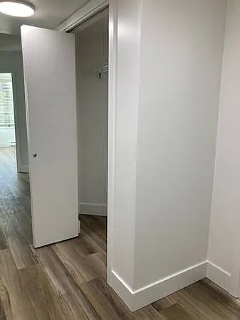 603 W 8th Ave — Photo 4