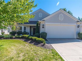 15535 Oak Hollow Ln, Strongsville, OH 44149