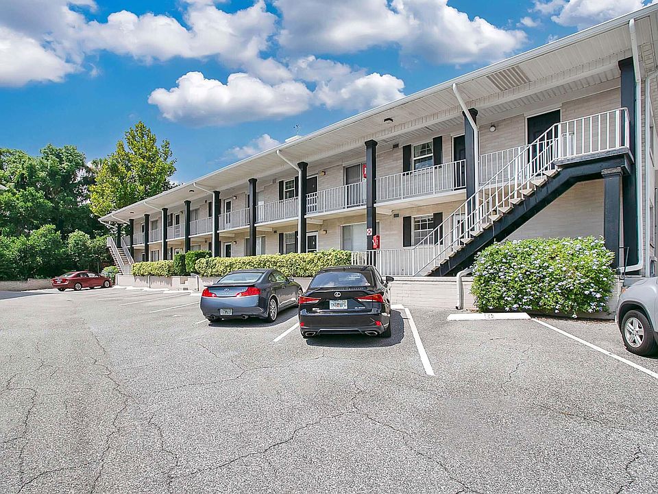 1st image of 1250 Denning Dr #124