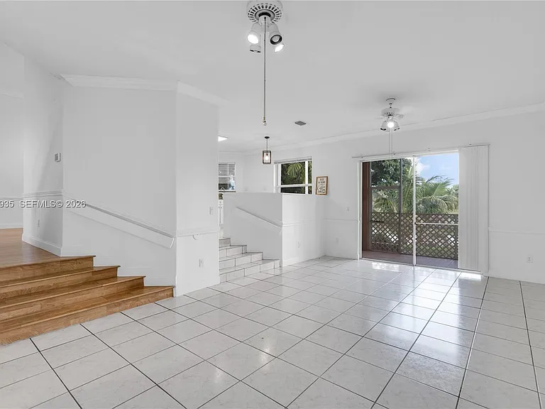 1413 SW 158th Ave — Photo 14