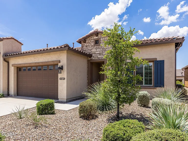 30732 S Osprey Dr — Photo 1