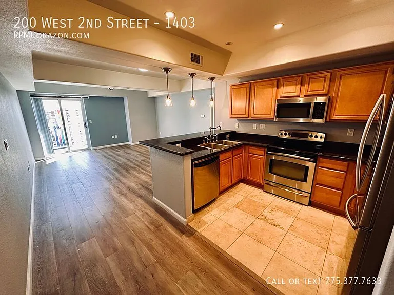 200 W 2nd St #1403 — Photo 2