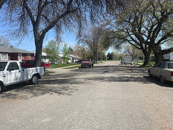 5th image of 4320 Ryan Ave