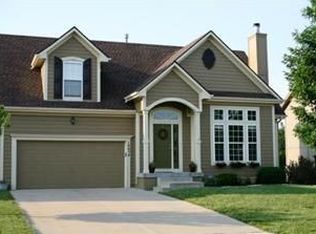 16654 W 156th Ter, Olathe, KS 66062