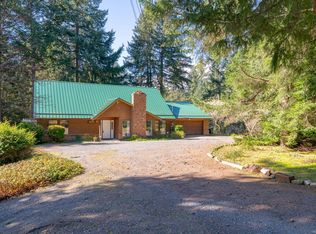 3035 Wild Rose Blvd, Nanaimo, BC V9P 9E4