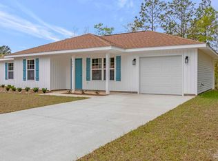 5597 Riviera Dr, Milton, FL 32583
