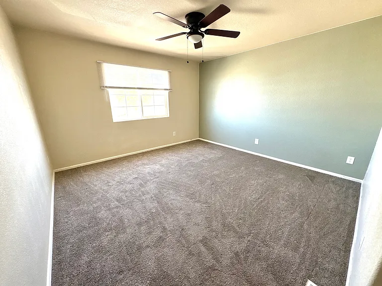 2234 Meadowlark Ln — Photo 6