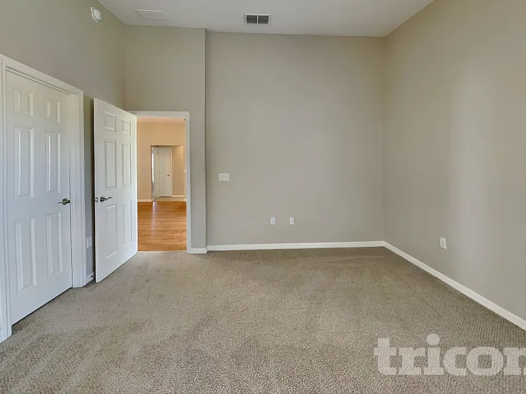 3382 Winchester Estates Cir — Photo 6