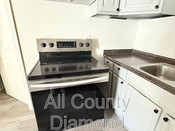 2nd image of 237 Helen Ave #C