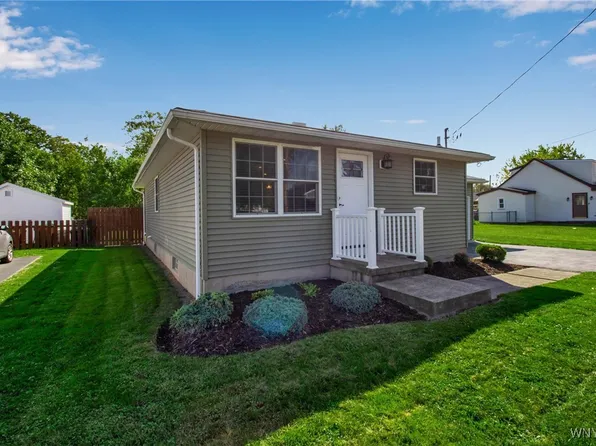 313 Hyland Rd, Depew, NY 14043