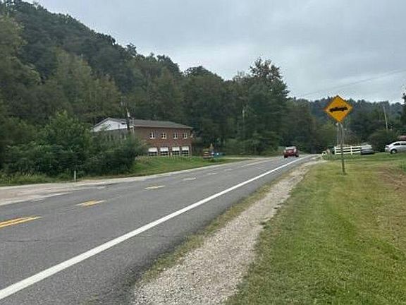 4th image of 6107 Ohio River Rd