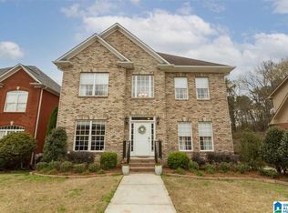 620 Meadow Ridge Dr, Birmingham, AL 35242