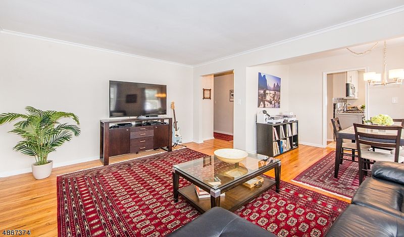 1st image of 12 Green Acres Dr APT 43