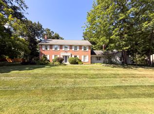 6010 Forestview Dr, Columbus, OH 43213
